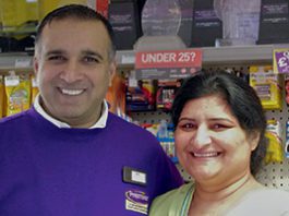 Holders to take a drinks refresher