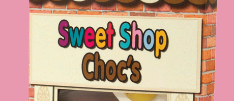 New Kingsway Sweet Shop Choc’s – Novelty pick’n’mix on a bar