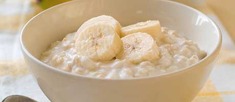 Porridge has been setting the breakfast heather alight in recent years, according to research firm Key Note. But  established and often heavily advertised branded cereals have found it difficult to achieve growth.