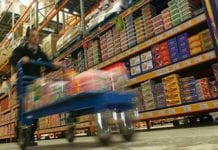 Times may have been tough in recent years but retailers surveyed by confectionery wholesaler Hancocks seem to think things have been looking up more recently and they expect confectionery to do well in 2014.