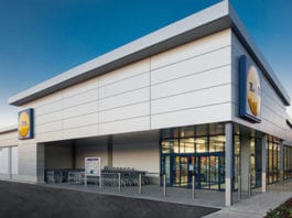 Lidl owner to be Euro tops 12d_0614