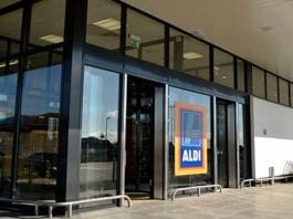 Discounters top brands charts Aldi