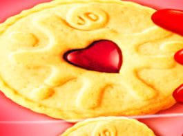 PMP biscuits hit £22m in c-stores 96a_tmb_1014