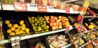 Average weekly household expenditure in 2013 in Scotland on fresh fruit, at £2.80, was well below the UK rate of £3.20. Spending on vegetables other than potatoes, at £3.20, was £1 lower than the UK rate.