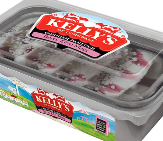 Parlour gains for Kelly