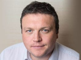 Wholesalers go over the course