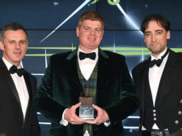 Mitchells goes its own way