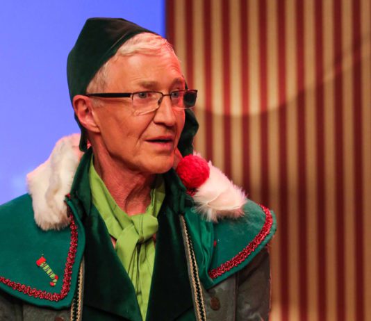 Paul O’Grady tackles the ‘12 Stinks’ of Christmas