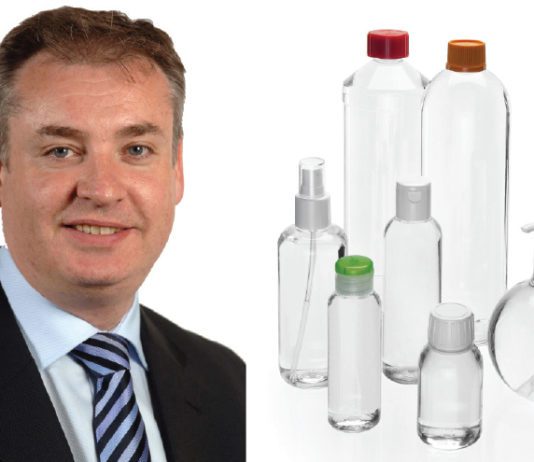 Lochhead takes deposit campaign to Holyrood