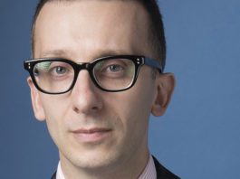 Seeking support from the crowd