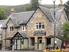 Highland store closes doors