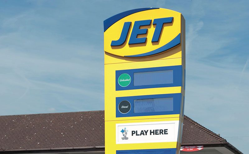 Jet forecourt