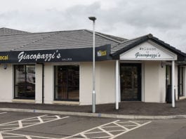 Grab a slice of success Giacopazzis (exterior)