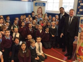 Faraz’s feast is fit for 500 Faraz and MSP David Torrance at the Big Breakfast.