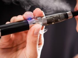 Quitting by vape looks to be safe