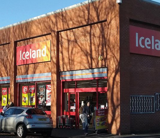 Iceland to axe plastic packs