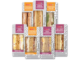 Packing a new bread Spar sandwiches
