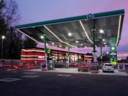 Seal of approval for Henderson