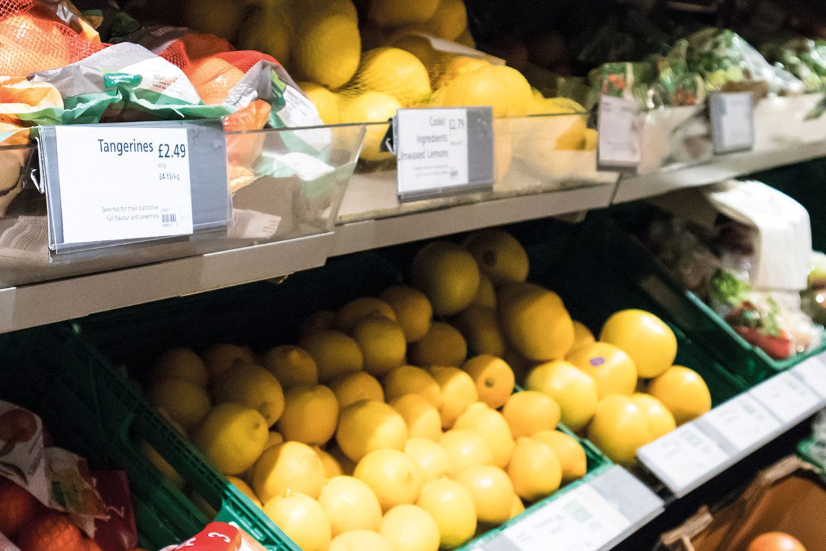 fruit-in-supermarket