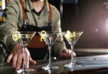 cocktail-bartender