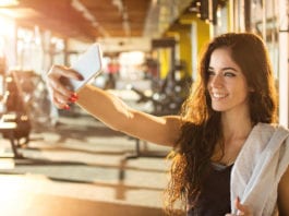 Driving impulse with oral hygiene instagram-smile