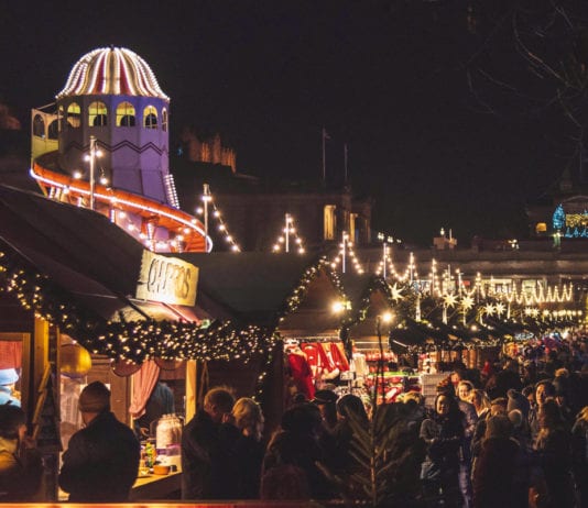Sales slow for crucial period Christmas shopping