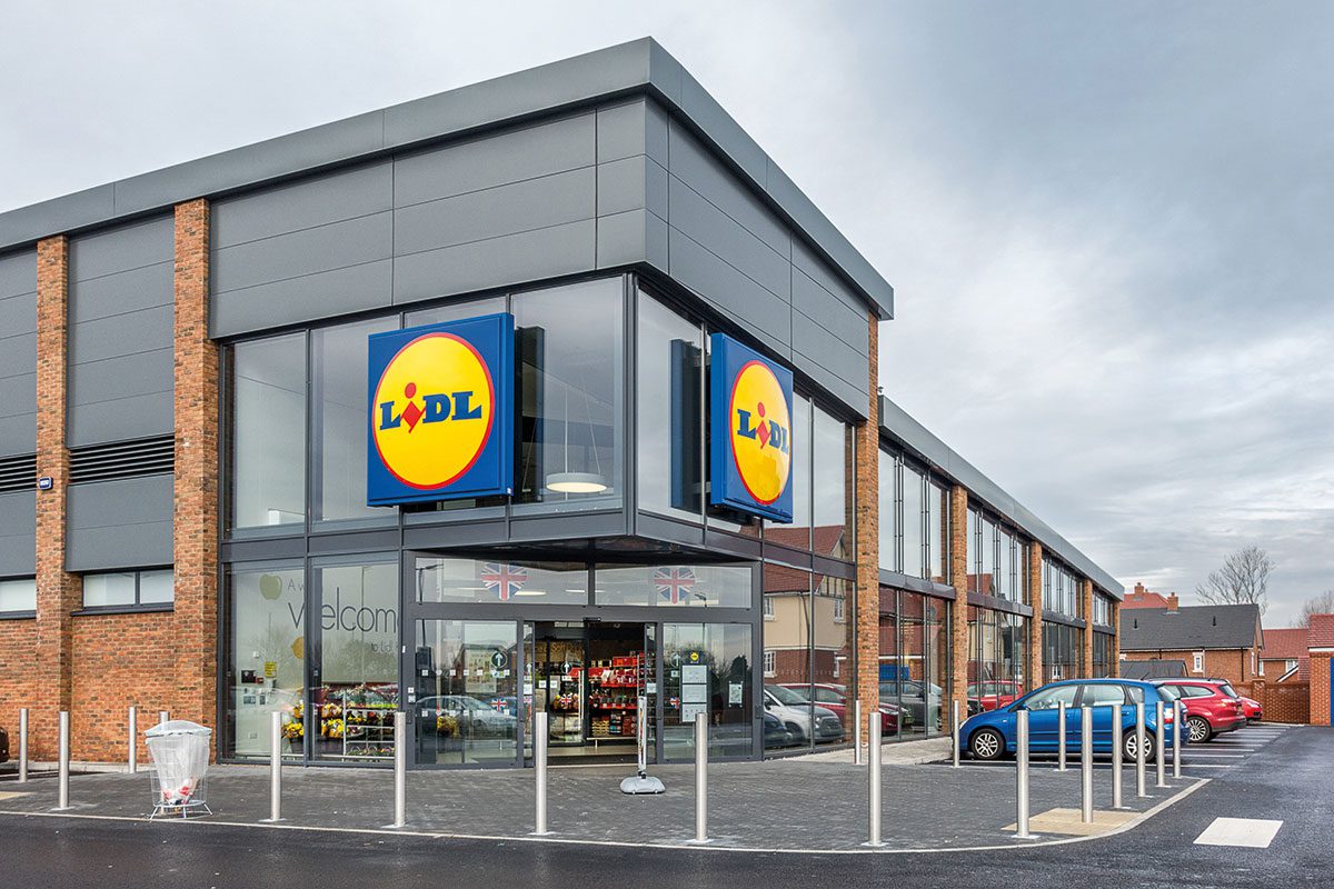 Lidl Exterior