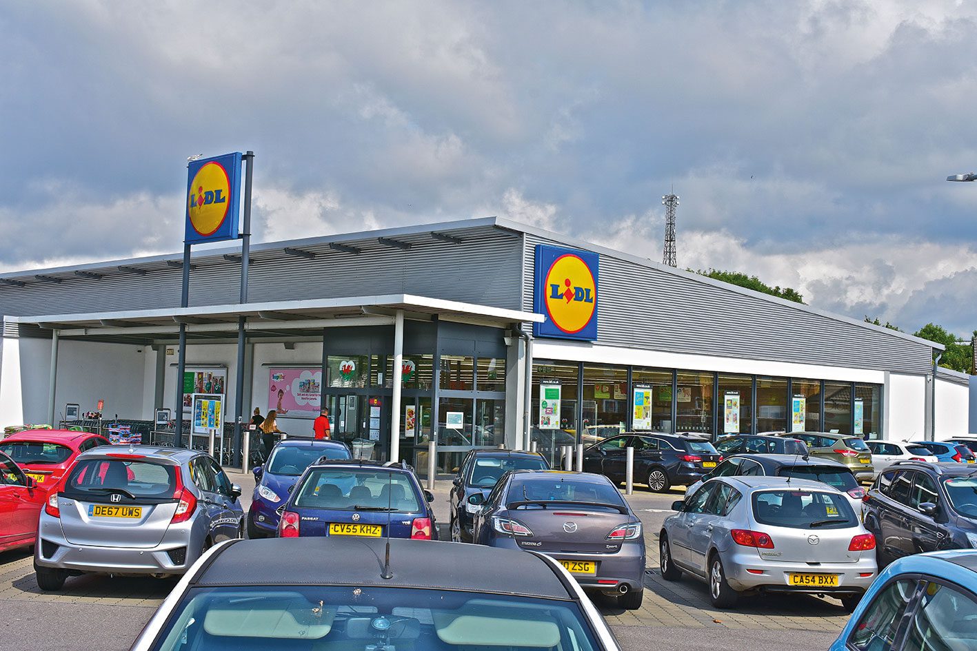 lidl exterior