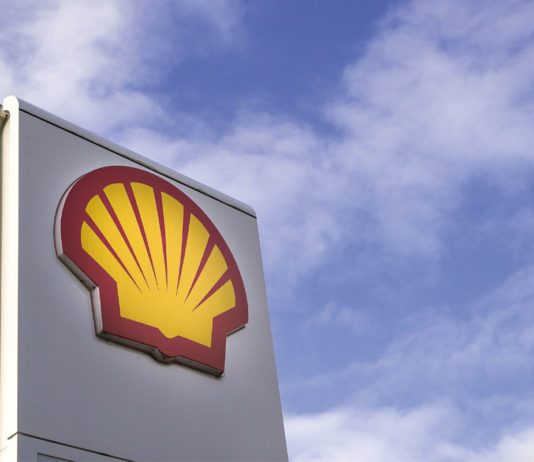 Thousands of EV points to roll out Shell sign