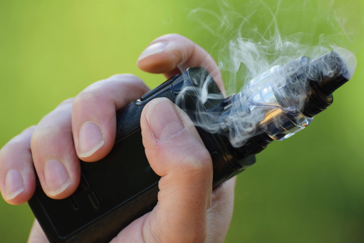 The UKVIA has teamed with Smoke Free to encourage smokers to switch to vapes.