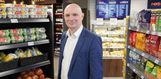 Stephen Thompson in the new Eddy's Food Station Store