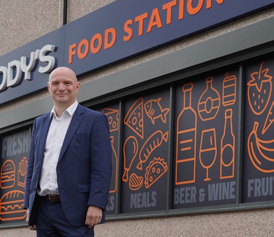 Thompson returns with Eddy’s brand