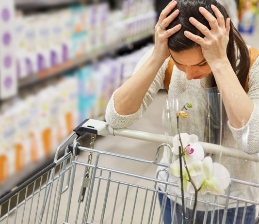 Consumers cutting back