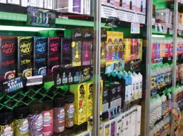 Vaping display of ignorance vaping shop display