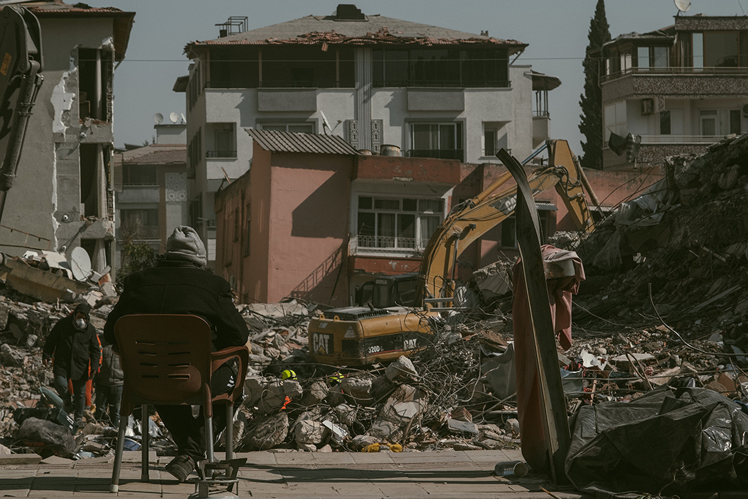 The devastating effects the 7.8 earthquake had in Syria.