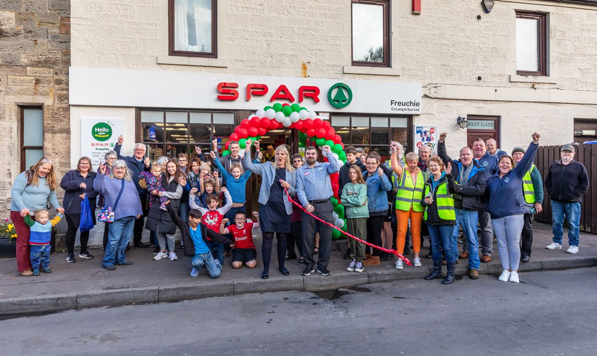 Customers and local good causes benefited from the relaunch of Spar Freuchie.