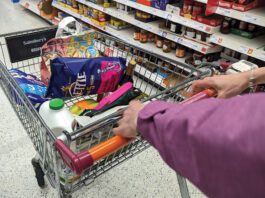 Grocery inflation drops to lowest rate in two years Data analysts indicate a slow start to the year, with shoppers still cautious on spend. Picture: Shutterstock.com/1000 Words