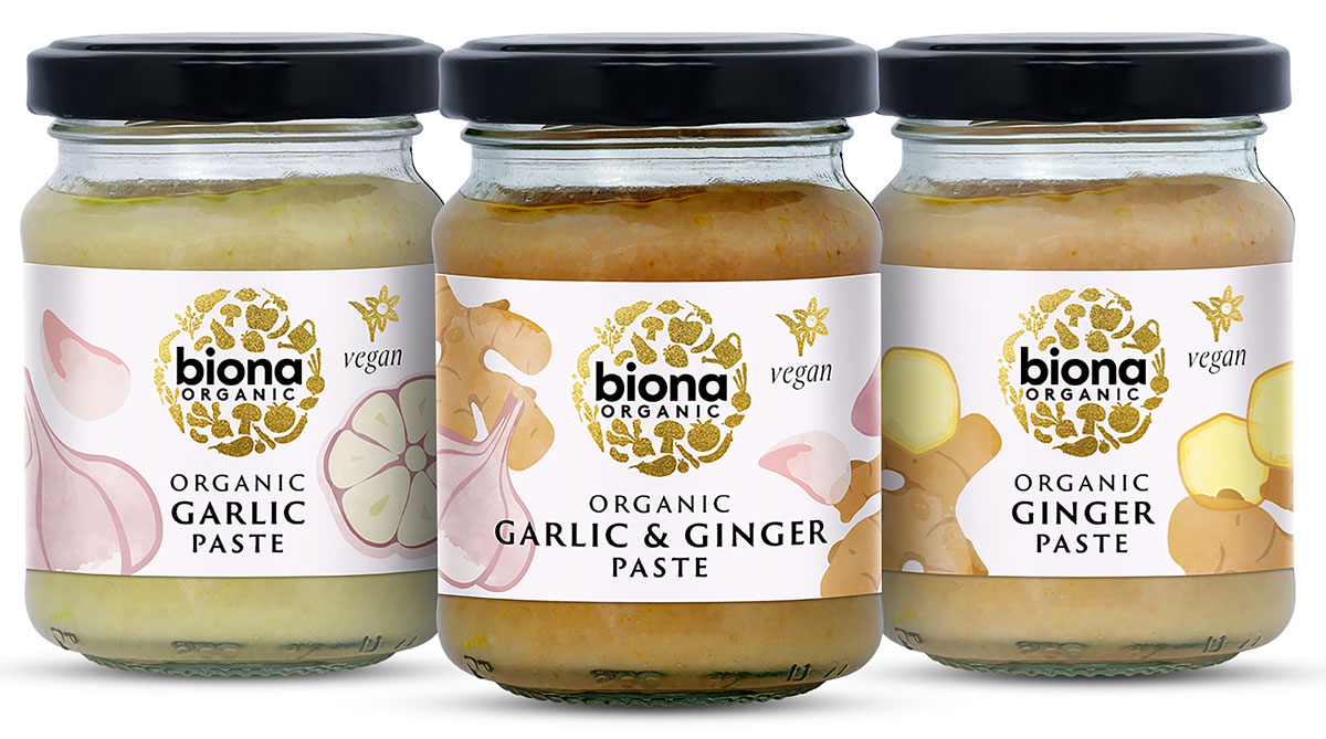 Biona's cooking pastes with flavours of Garlic, Garlic & Ginger and Ginger.