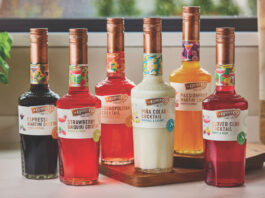 De Kuyper keeps cocktails convenient