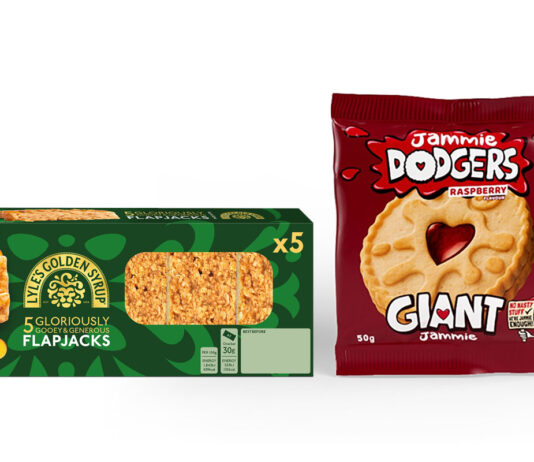 Add a touch of sweet snacking Pack shot of Lyle's Golden Syrup Flapjacks and a pack shot of Jammie Dodgers Giant.