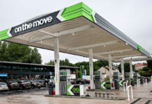 EG On the Move forecourt site in Nitshill with a Co-op store on site.