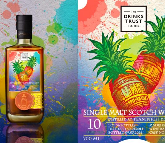 The Single Cask bottles up support for the industry Promotional image for The Single Cask bottling of Teaninich Distillery Single Malt Scotch Whisky 10 Years Old with a blown up image of the label on the bottle to the right.