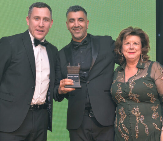Awards Profile – Entrepreneur Award Jay was delighted to be presented with the Entrepreneur Award at the Scottish Grocer Awards 2023.