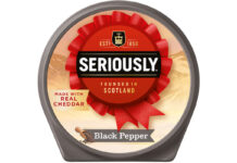 Pack shot of Seriously Spreadable Cheese Black Pepper.