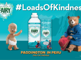 Promotional image of the collaboration between Fairy Non Bio and Paddington in Peru, featuring new limited edition packs with the Paddington character and Fairy Baby character with text that reads #LoadsOfKindness.