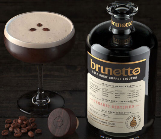 Love Drinks adds in the French Brunette to liqueur range A bottle of Brunette Coffee Liqueur stands next to an Espresso Martini cocktail serve with coffee beans between the two.