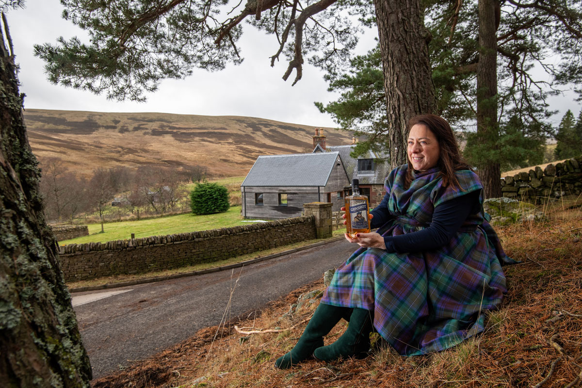 Gin Bothy founder Kim Cameron has launched Gunshot Blended Scotch Whisky and Gunshot Scotch Whisky Liqueur.