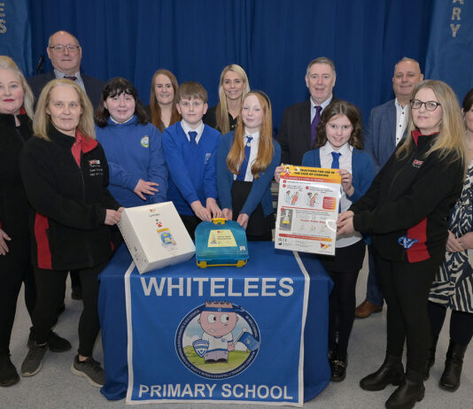 Store’s gift of life at schools Primary schools across Cumbernauld will benefit from the initiative being financed by Spar Clyne Condorrat and equipment manufacturer Hazkit – with Whitelees Primary being the first recipient of the LifeVac device.