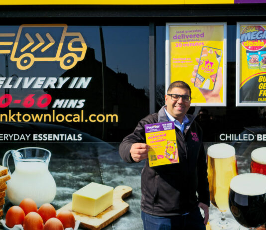 Scoot delivery service arrives in Scotland Faraz Iqbal, store owner of Premier Linktown Local in Kirkcaldy, was the first Scottish retailer to adopt Scoot.