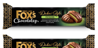 Pack shots of Fox's Chocolatey Dubai Style Pistachio Indulgent Creams.